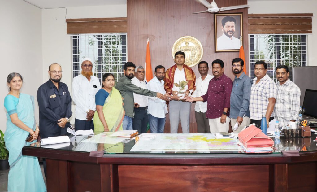 కలెక్టర్ ను కలిసిన మీడియా కమిటీ సభ్యులు ….
