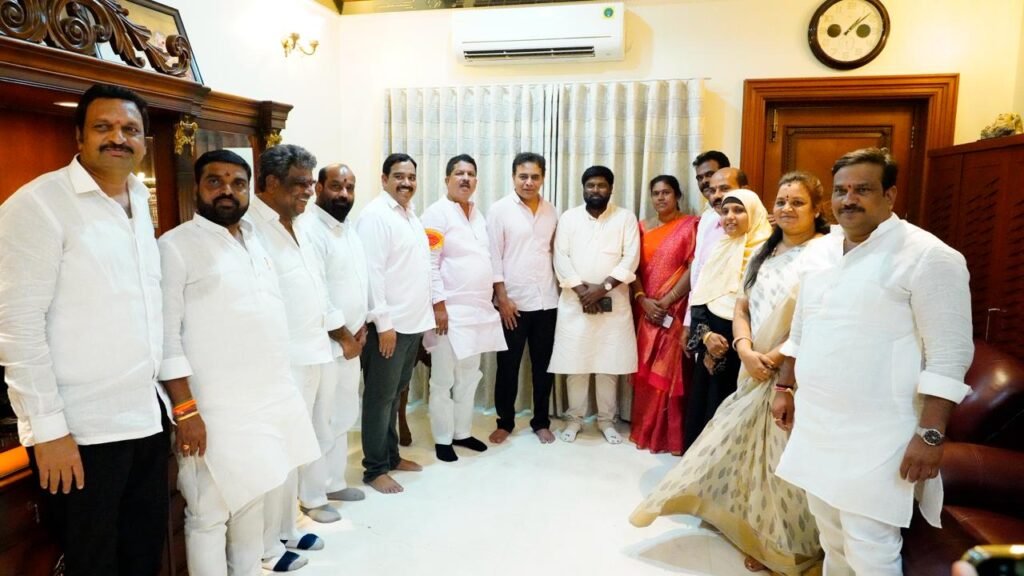 కష్టపడ్డా వారికె కార్పొరేటర్ టికెట్